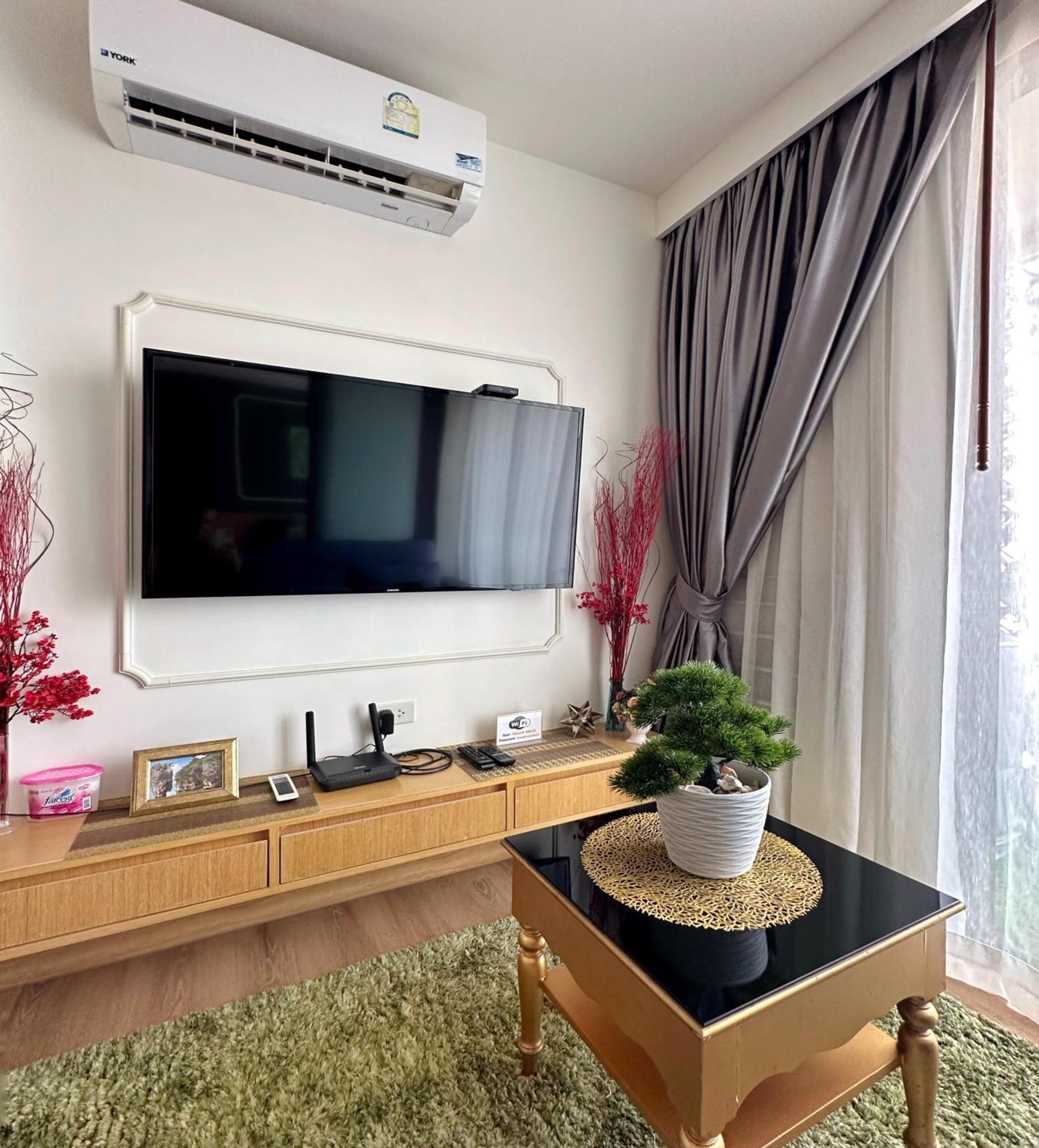 The Aristo-2-803 Apartman Phuket Kültér fotó